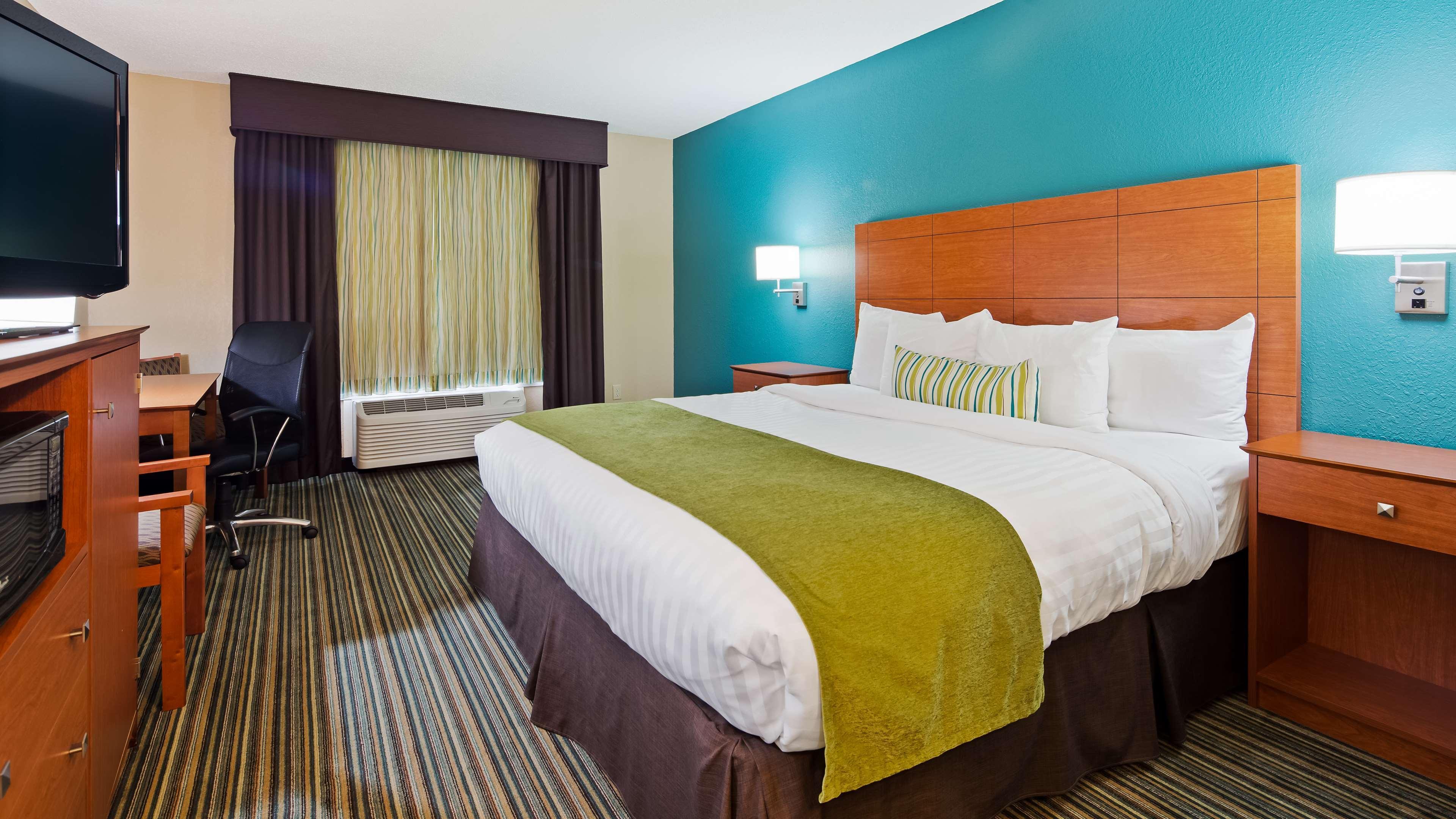 Best Western City Hotel Пирмазенс Екстериор снимка