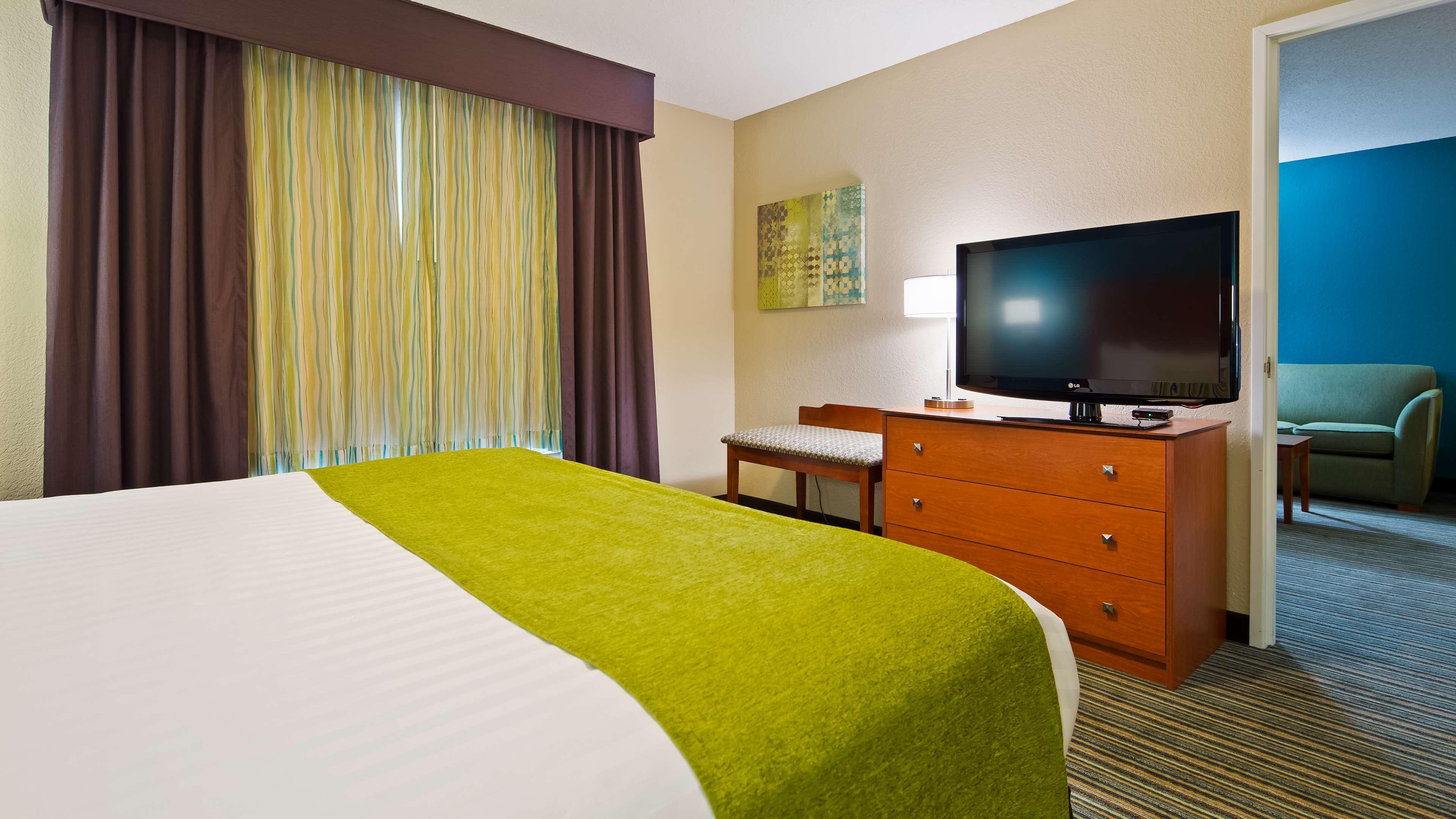 Best Western City Hotel Пирмазенс Екстериор снимка