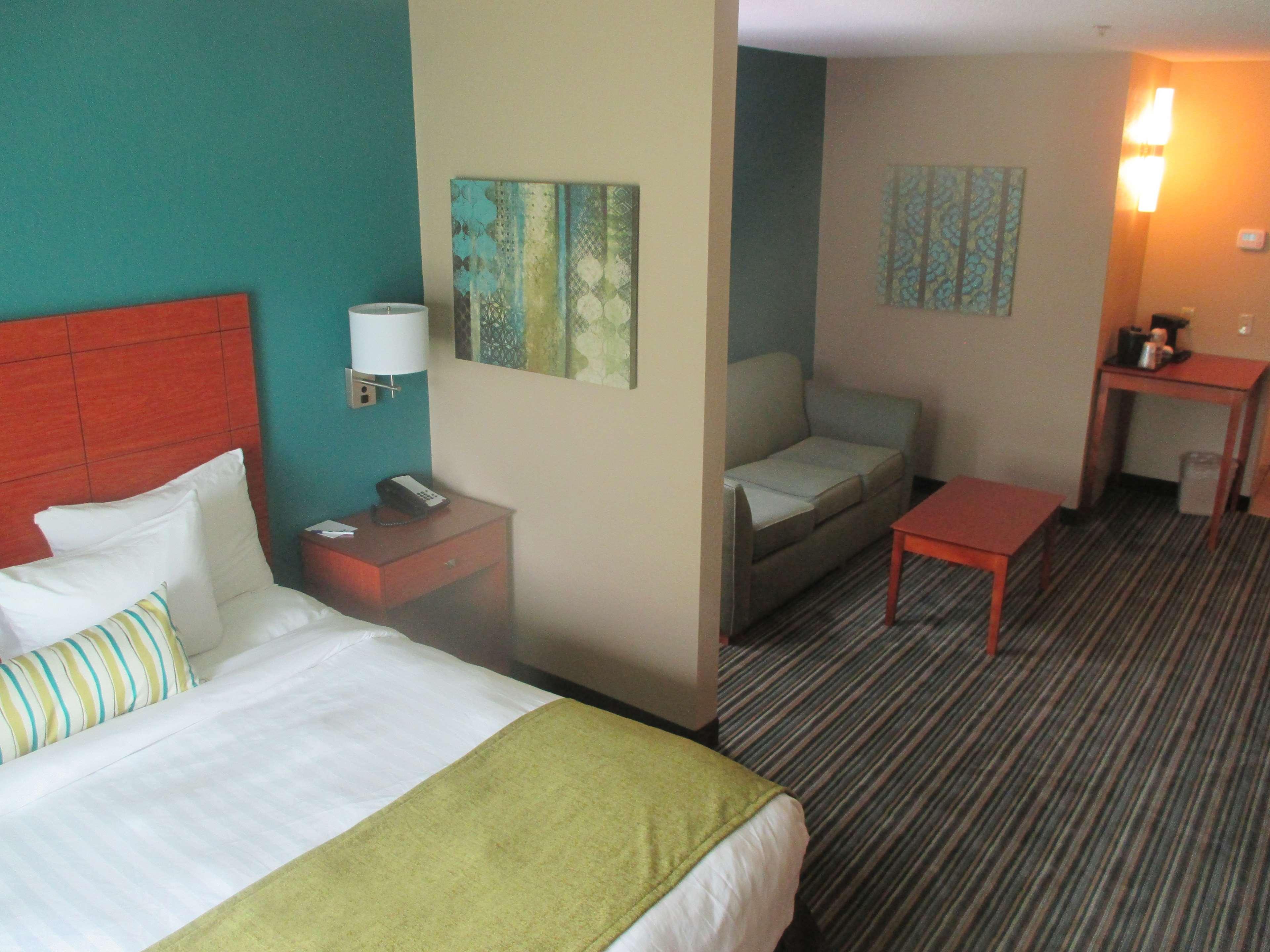 Best Western City Hotel Пирмазенс Екстериор снимка