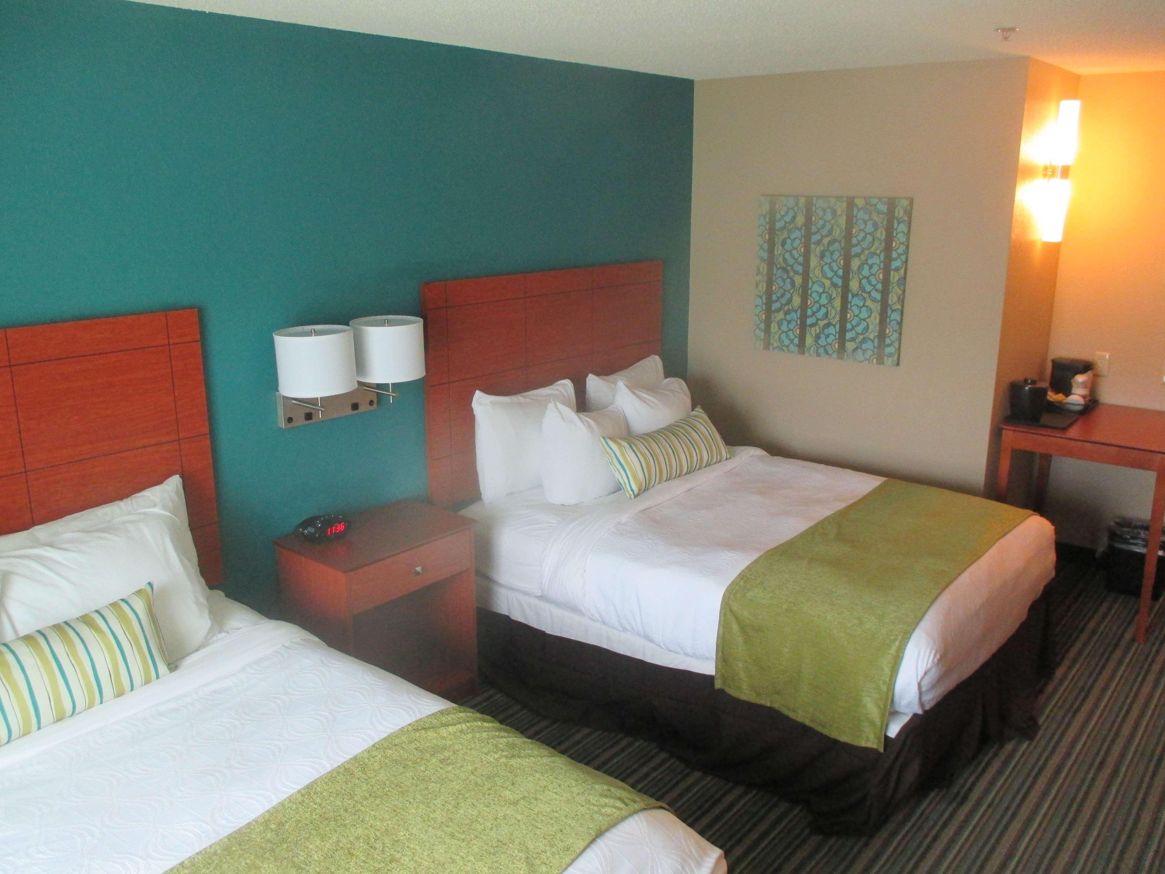 Best Western City Hotel Пирмазенс Екстериор снимка