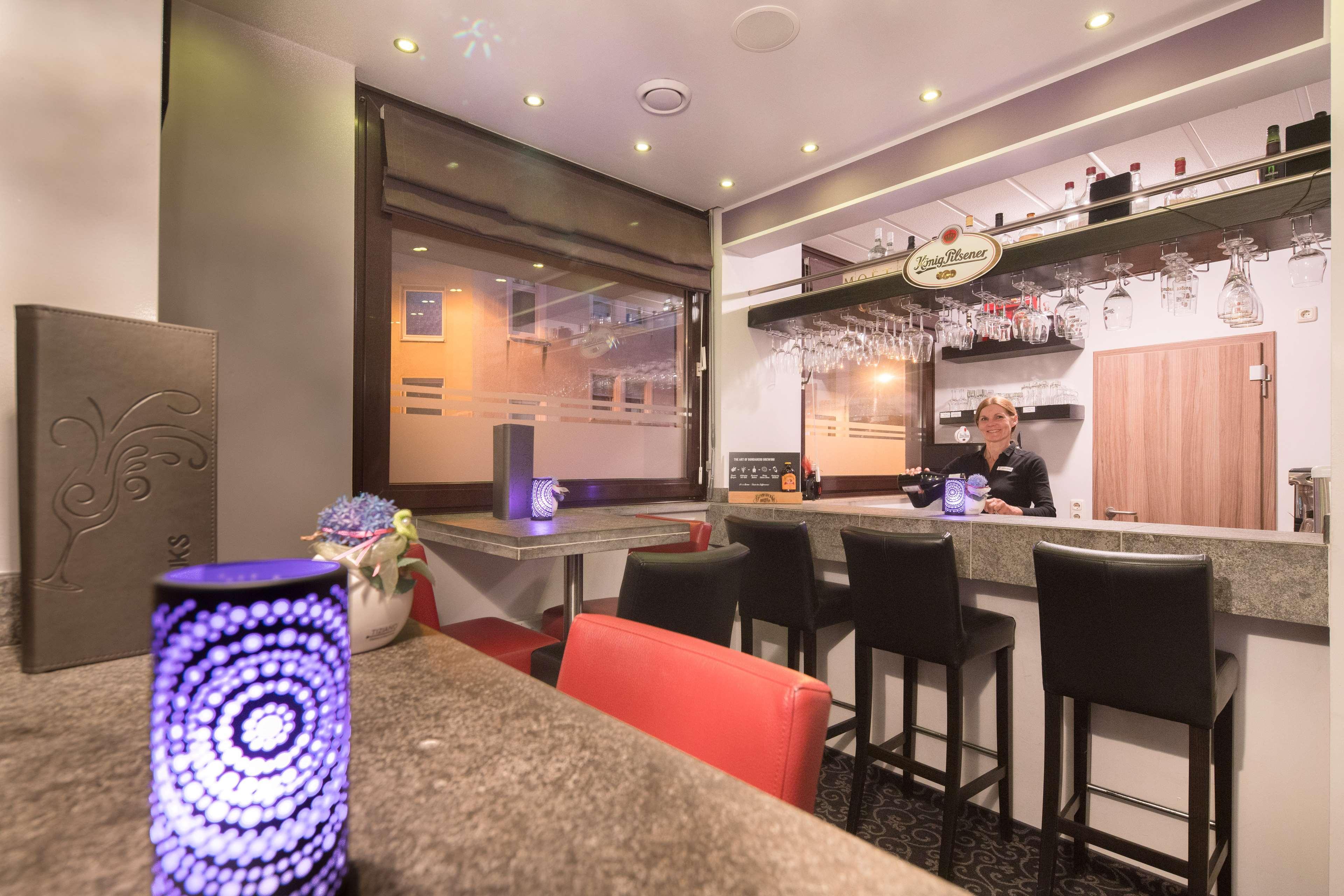 Best Western City Hotel Пирмазенс Екстериор снимка