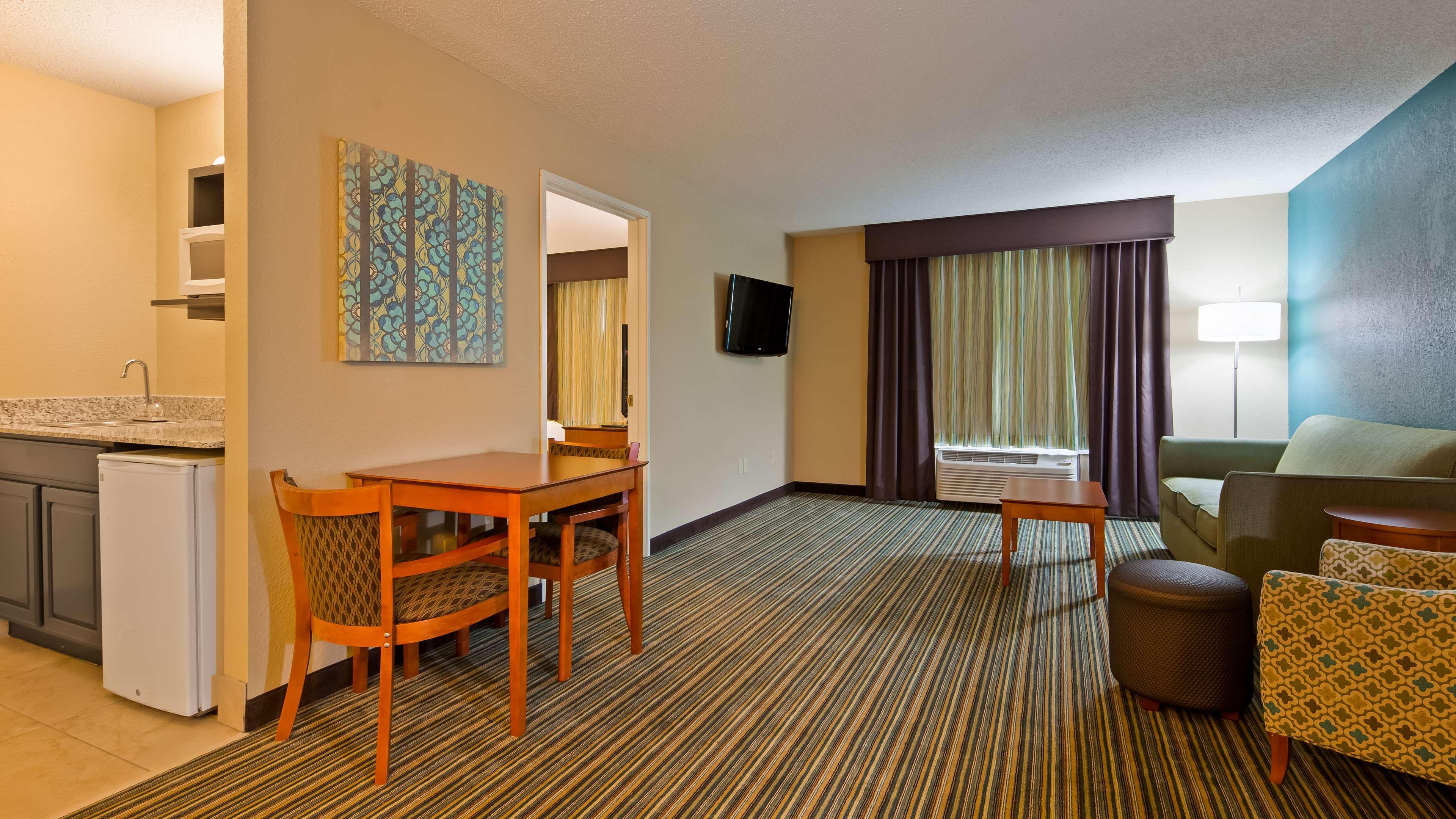 Best Western City Hotel Пирмазенс Екстериор снимка